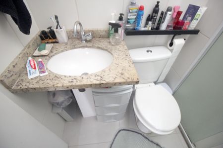 Apartamento à venda com 67m², 3 quartos e 1 vagaBanheiro da Suíte