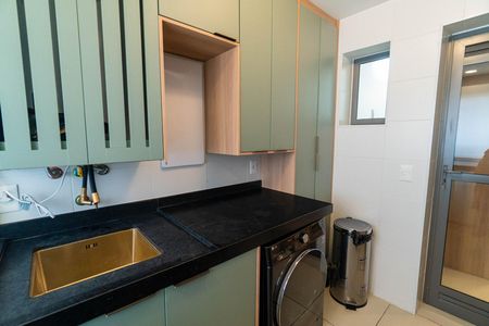 Apartamento para alugar com 132m², 4 quartos e 2 vagas Apartamento para alugar com 132m², 4 quartos e 2 vagasÁrea de Serviço