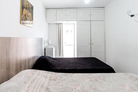 Apartamento à venda com 44m², 1 quarto e 1 vagaQuarto