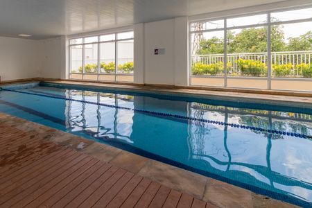 Apartamento à venda com 60m², 2 quartos e 1 vagaÁrea comum - Piscina