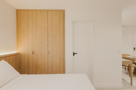 Quarto de kitnet/studio para alugar com 1 quarto, 34m² em Pinheiros, São Paulo