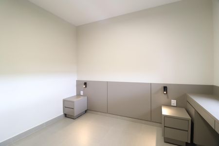 Quarto de apartamento para alugar com 1 quarto, 80m² em Granja Marileusa, Uberlândia