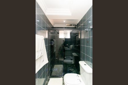 Apartamento à venda com 181m², 3 quartos e 4 vagas Apartamento à venda com 181m², 3 quartos e 4 vagasBanheiro 2