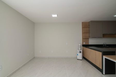 Sala de casa para alugar com 2 quartos, 95m² em Jardim Amanda I, Hortolândia