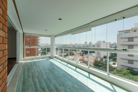 Apartamento à venda com 177m², 3 quartos e 4 vagasVaranda