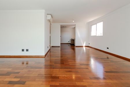 Apartamento à venda com 177m², 3 quartos e 4 vagasSala