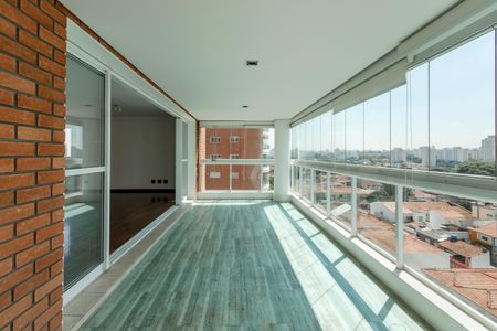 Apartamento à venda com 177m², 3 quartos e 4 vagasVaranda