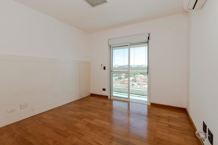 Apartamento à venda com 177m², 3 quartos e 4 vagasSuíte 1