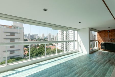 Apartamento à venda com 177m², 3 quartos e 4 vagasVaranda