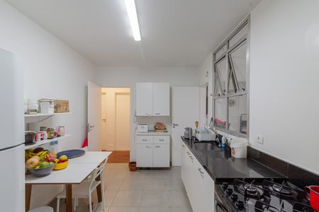 Apartamento para alugar com 125m², 3 quartos e 2 vagasCozinha