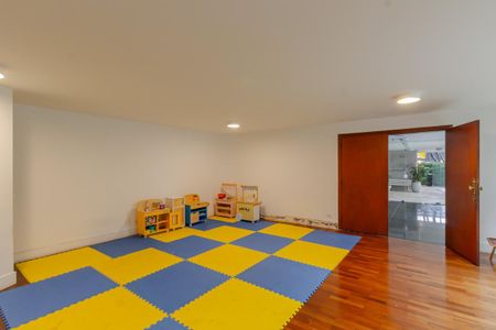 Apartamento para alugar com 125m², 3 quartos e 2 vagasÁrea comum - Salão de festas