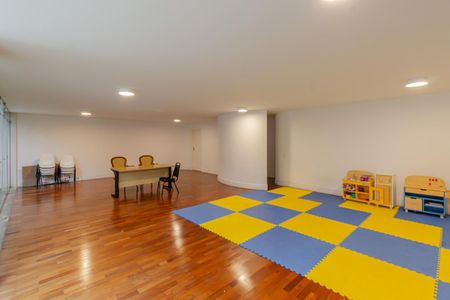 Apartamento para alugar com 125m², 3 quartos e 2 vagasÁrea comum - Salão de festas
