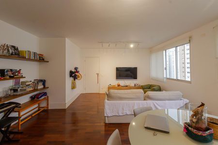 Apartamento para alugar com 125m², 3 quartos e 2 vagasSala