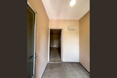 Casa à venda com 250m², 3 quartos e 2 vagasHall de entrada