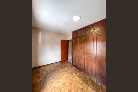 Casa à venda com 250m², 3 quartos e 2 vagasQuarto 2