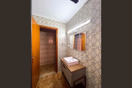 Casa à venda com 250m², 3 quartos e 2 vagasBanheiro