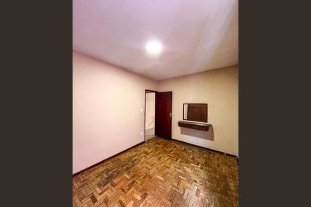Casa à venda com 250m², 3 quartos e 2 vagasQuarto 1