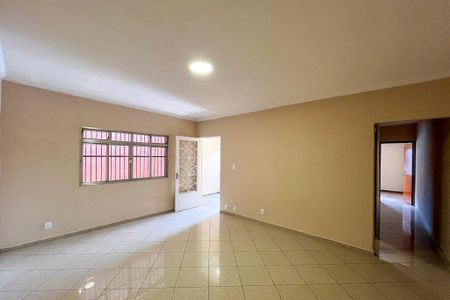 Sala de casa à venda com 3 quartos, 250m² em Sacomã, São Paulo