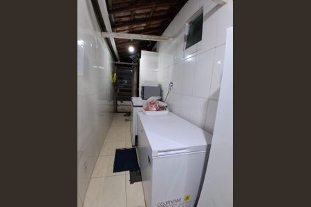 Casa à venda com 180m², 3 quartos e 2 vagas