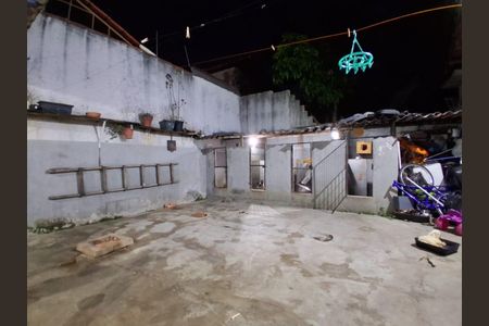 Casa à venda com 180m², 3 quartos e 2 vagas