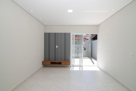 Sala de casa para alugar com 2 quartos, 95m² em Jardim Amanda I, Hortolândia