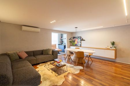 Apartamento à venda com 234m², 3 quartos e 3 vagas Apartamento à venda com 234m², 3 quartos e 3 vagasSala