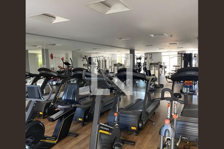 Apartamento à venda com 234m², 3 quartos e 3 vagas Apartamento à venda com 234m², 3 quartos e 3 vagasÁrea comum - Academia