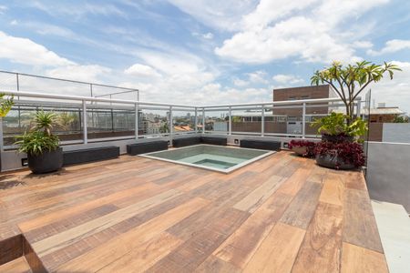 Apartamento à venda com 234m², 3 quartos e 3 vagas Apartamento à venda com 234m², 3 quartos e 3 vagasTerraço - Área de lazer