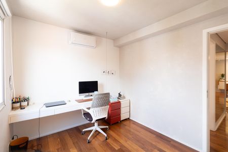 Quarto 1 de apartamento à venda com 3 quartos, 200m² em Butantã, São Paulo