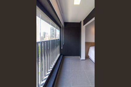 Studio para alugar com 39m², 1 quarto e sem vaga Studio para alugar com 39m², 1 quarto e sem vagaVaranda