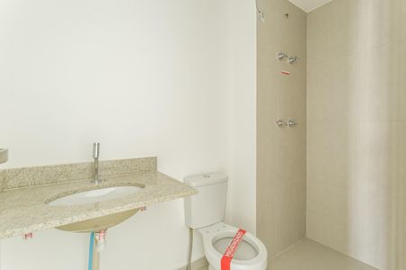 Banheiro de kitnet/studio à venda com 1 quarto, 24m² em Vila Nova Conceição, São Paulo