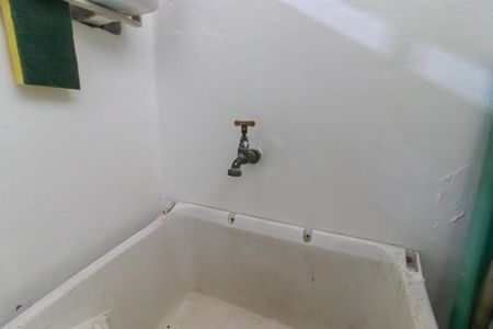 Casa para alugar com 120m², 2 quartos e 1 vagaDetalhe da área de serviço