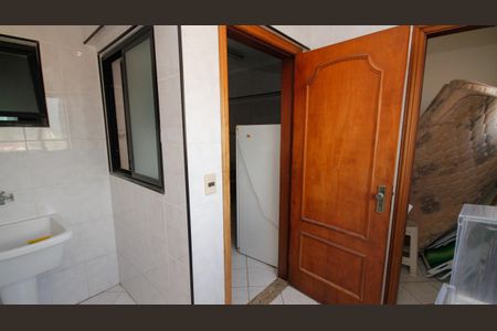 Apartamento para alugar com 114m², 2 quartos e 1 vagaÁrea de Serviço