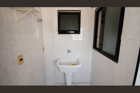 Apartamento para alugar com 114m², 2 quartos e 1 vagaÁrea de Serviço