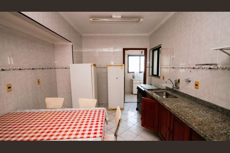 Cozinha de apartamento para alugar com 1 quarto, 114m² em Vila Caiçara, Praia Grande