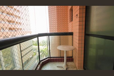 Apartamento para alugar com 114m², 2 quartos e 1 vagaSacada