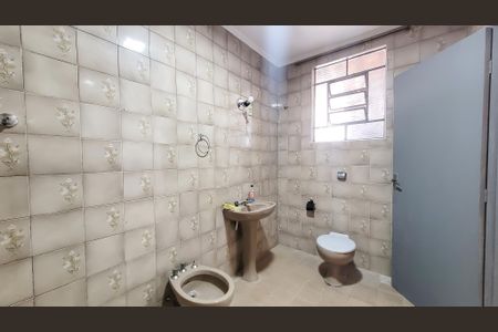 Casa à venda com 160m², 3 quartos e sem vagaBanheiro Social 1