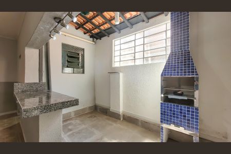 Casa à venda com 160m², 3 quartos e sem vagaÁrea gourmet