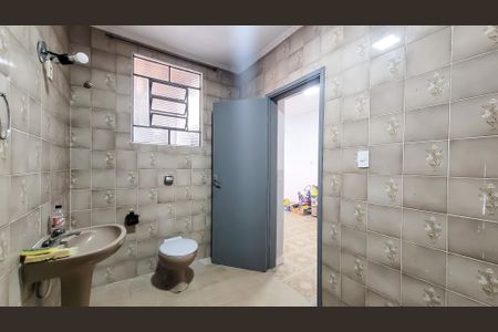 Casa à venda com 160m², 3 quartos e sem vagaBanheiro Social 1