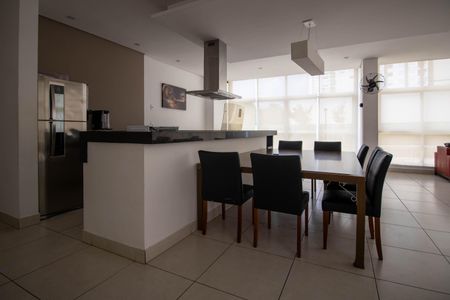 Apartamento para alugar com 66m², 2 quartos e 1 vagaÁrea comum - Salão de festas