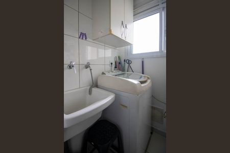 Apartamento para alugar com 66m², 2 quartos e 1 vagaÁrea de Serviço