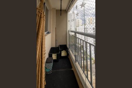 Apartamento para alugar com 66m², 2 quartos e 1 vagaVaranda 