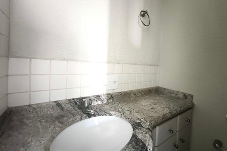 Apartamento para alugar com 72m², 2 quartos e 2 vagasBanheiro Social