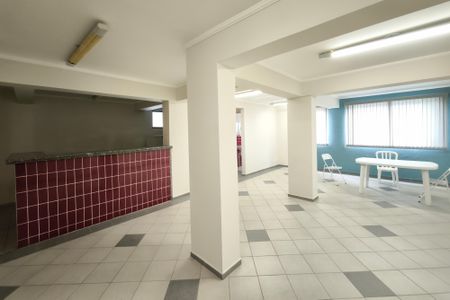 Apartamento para alugar com 72m², 2 quartos e 2 vagasÁrea comum - Salão de festas