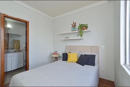 Apartamento à venda com 110m², 3 quartos e 2 vagasSuíte