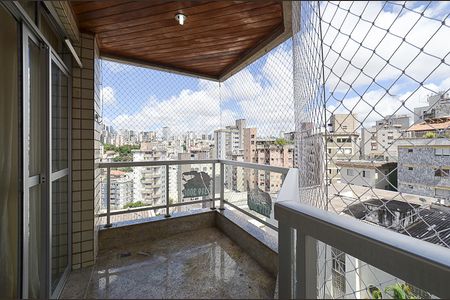 Varanda de apartamento à venda com 3 quartos, 110m² em Santo Antônio, Belo Horizonte