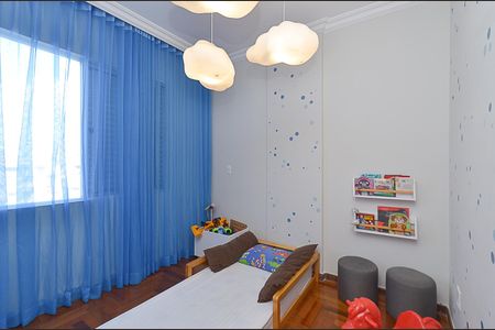 Apartamento à venda com 110m², 3 quartos e 2 vagasQuarto 1