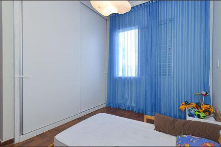 Apartamento à venda com 110m², 3 quartos e 2 vagasQuarto 1