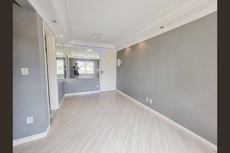 Sala de apartamento para alugar com 2 quartos, 50m² em Parque Erasmo Assunção, Santo André