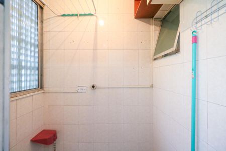 Apartamento para alugar com 56m², 2 quartos e 1 vagaÁrea de Serviço